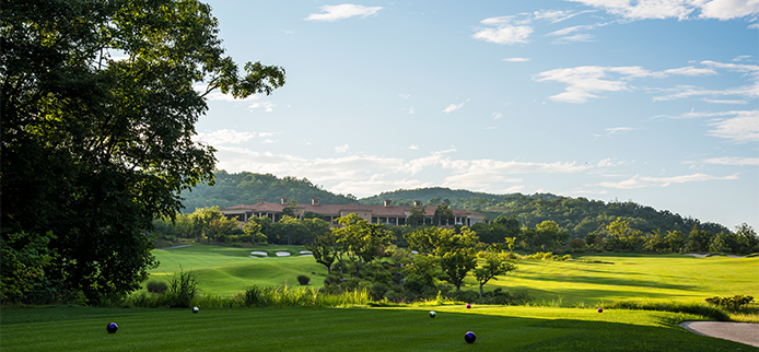 hole9